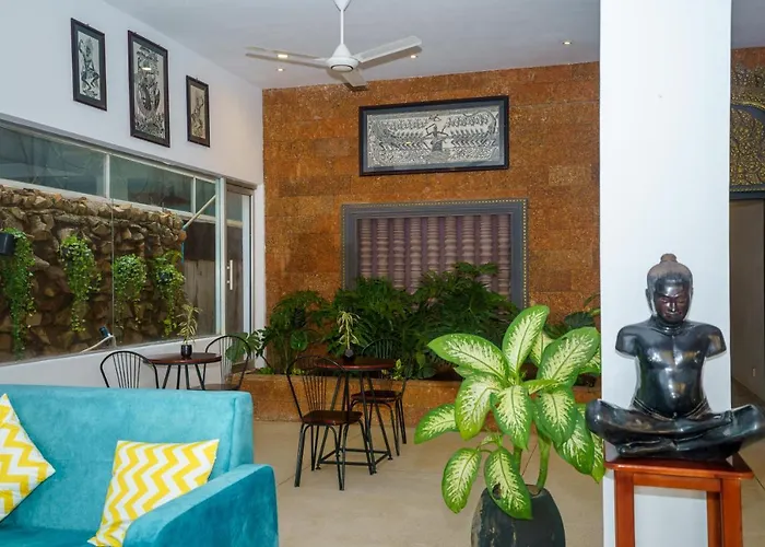 The Rabbit Hole & Siem Reap
